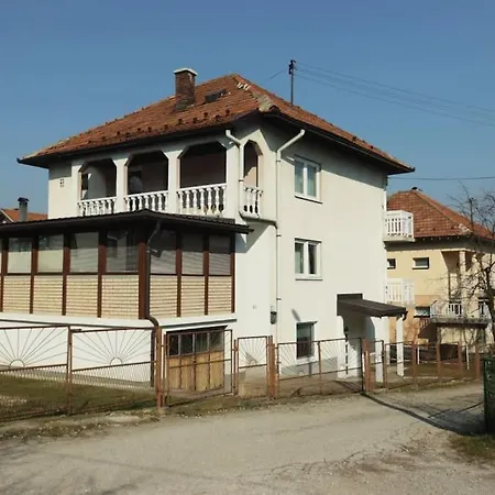 A Lovely Flat In * Visoko